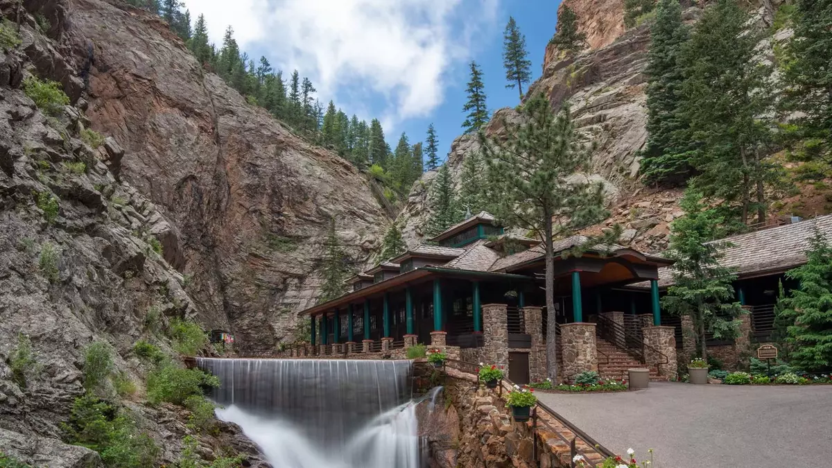 Waterfront Restaurants